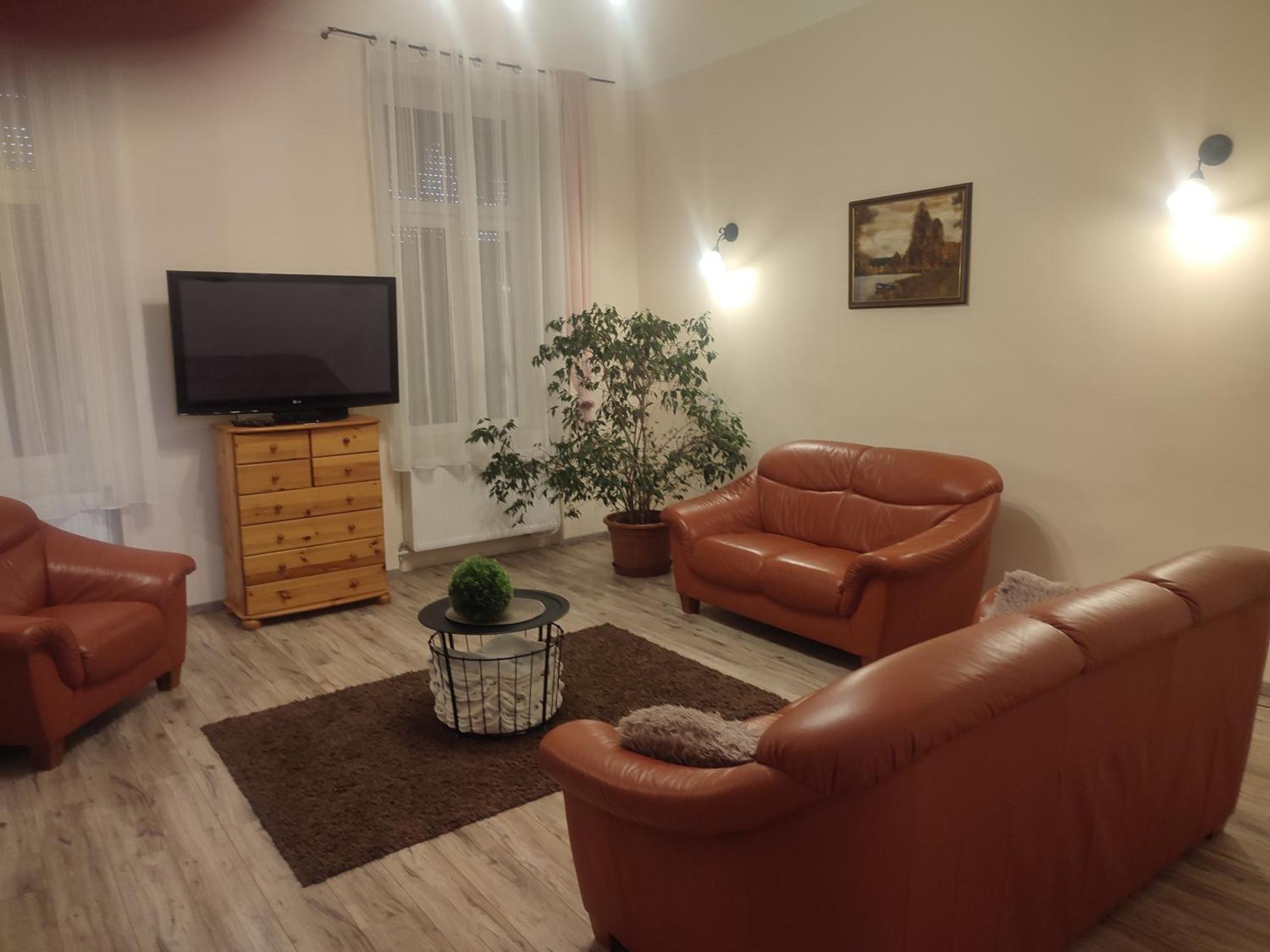 Szent Janos Apartman Makó المظهر الخارجي الصورة